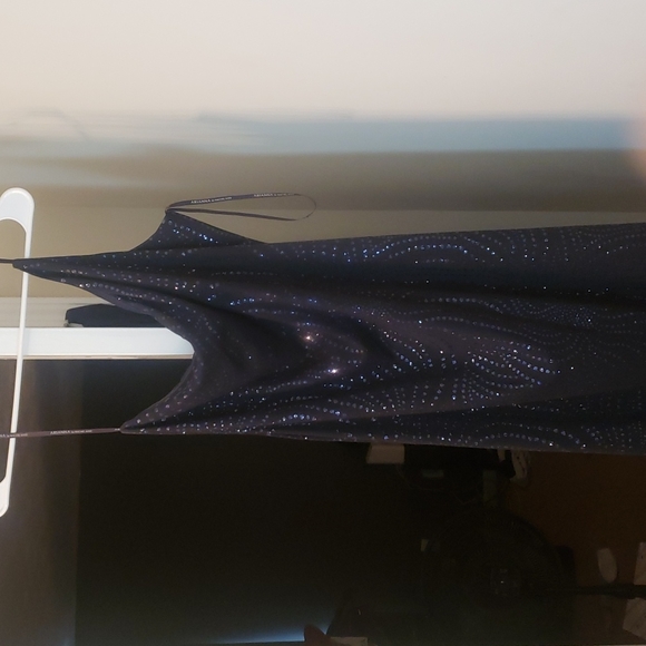 Dress - Picture 1 of 3